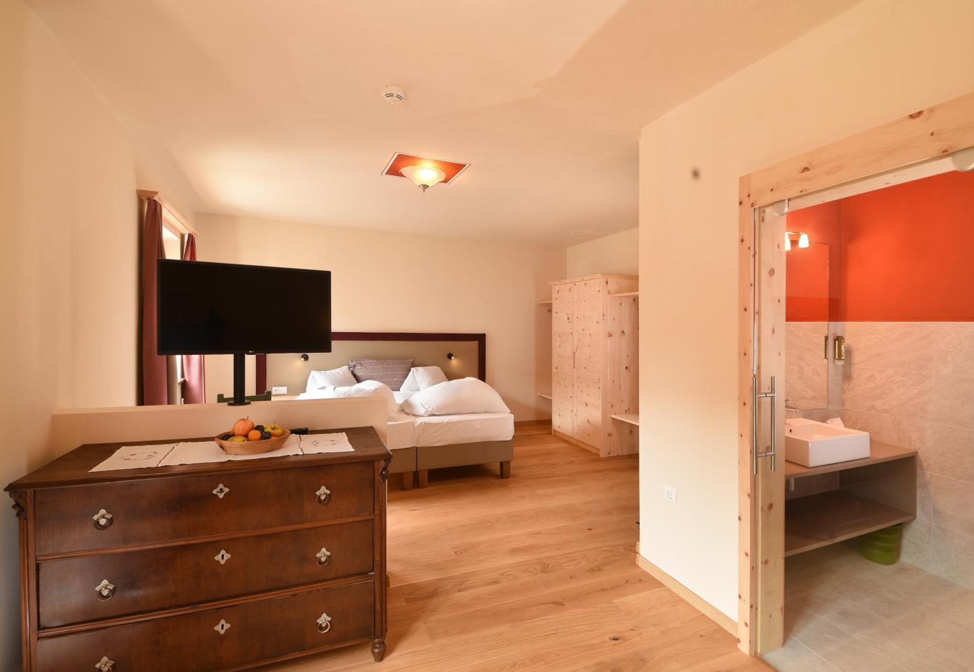Hotel Gassenwirt Chienes Luaran gambar